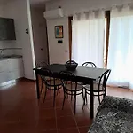 La Misuaglia N302 *
