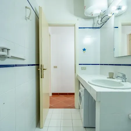 La Misuaglia N302 * Isola Rossa (Sassari)