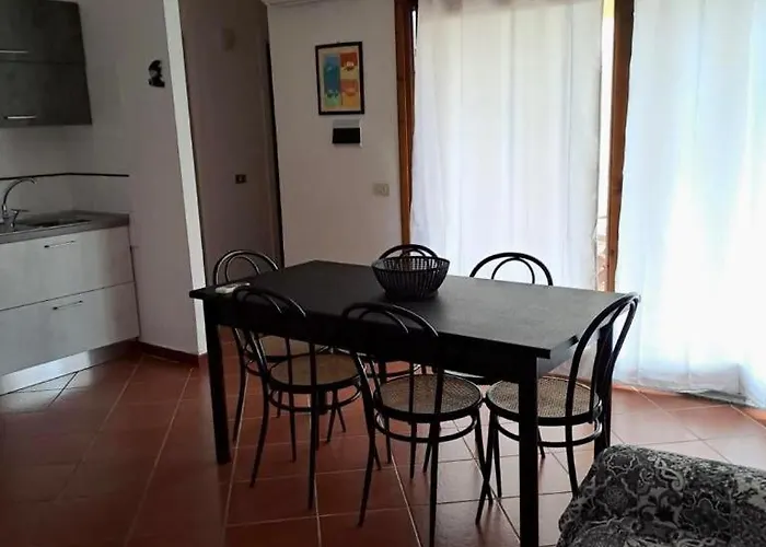 La Misuaglia N302 *